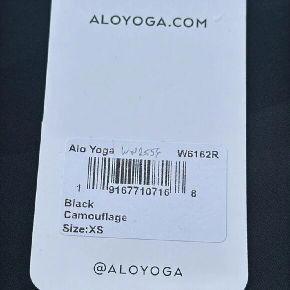 Alo Yoga Vapor Camouflage High Waist Biker Shorts In Black‎ Size XS NWT